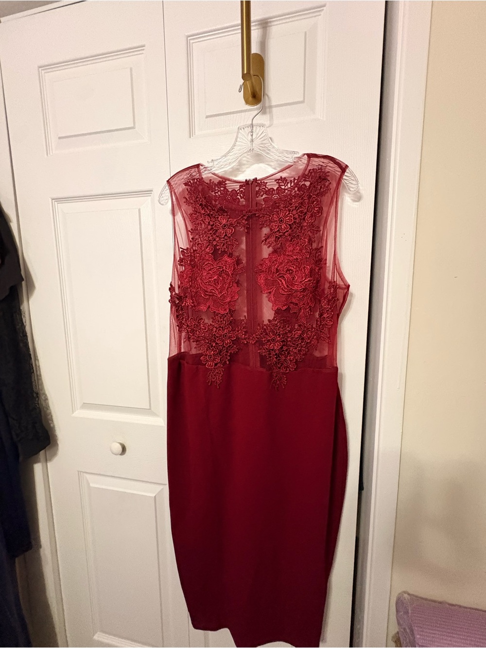 SHEIN Burgundy Sheer Lace Midi Dress
